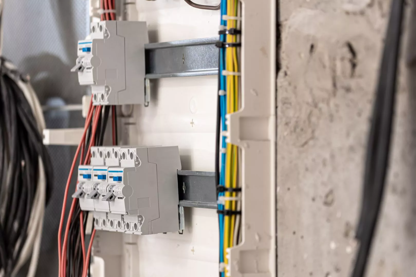 Electrical Contracting Services Plymouth, Devon And Cornwall